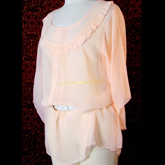 NEW PILANI'S LIVE IN STYLE peach tunic blouse M✨ - Picture 3 of 7